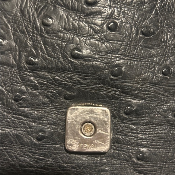 Fendi - Picture 5 of 9